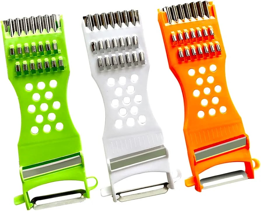 5 in 1 Vegetable and potato peeler in use